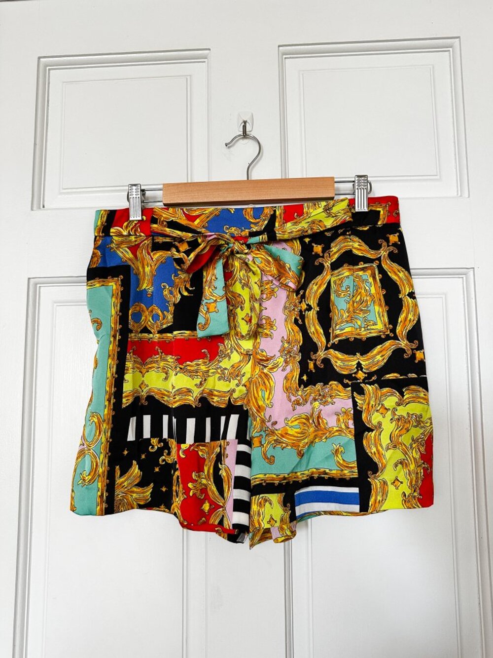 Mango Baroque Scarf Print Tie Waist Shorts Multicolor Size L